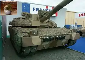 Char Leclerc émirati présenté au salon IDEX 2005.