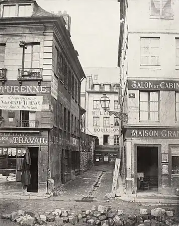 Angle des rues Réaumur et de Breteuil dans les années 1850-1860.