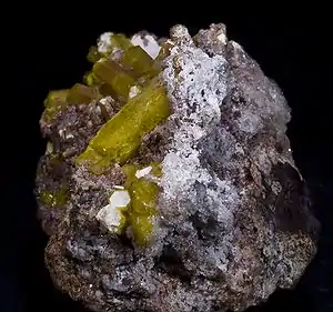 Charlésite et ettringite - Mines de N'Chwaning, Afrique du Sud (6.5x3.2 cm)