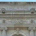 Détail du fronton.
