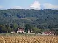 Le château du hameau de Bard.