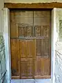 Portail occidental sous le porche.