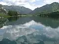 Vue du lac de barrage