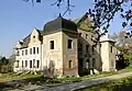 Vue du manoir de Chemniz en travaux de restauration