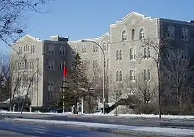 Ambassade à Ottawa.