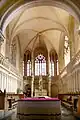 Le chœur de l'église Saint-Pierre.
