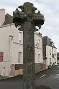 Croix du XVIe&nbsp;siècle, place de l'Église.