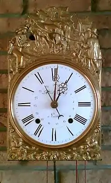 Horloge comtoise.