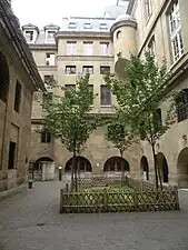 Cour des femmes prisonnières, peu modifiée depuis le XVIIIe&nbsp;siècle.