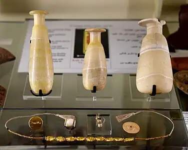 Contenu de la tombe 99 - Ier&nbsp;siècle de notre ère - Musée Petrie d'archéologie égyptienne, Londres