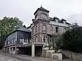 Auberge« Les Cloches de Corneville ».