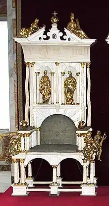 Le « trône de licorne » des rois de Danemark, utilisé pour les couronnements royaux de 1671 à 1840.