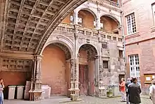 Bernuy : la cour Renaissance