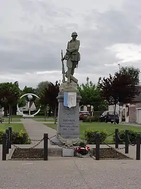 Monument aux morts.
