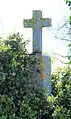 Une croix.