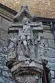 Croix du cimetière : partie sommitale (Christ en croix).