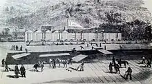 Gravure montrant des hommes et des chevaux tirant des blocs de glace sur un lac gelé. À l'arrière-plan, un grand bâtiment est surmonté d'un large drapeau portant l'inscription «&nbsp;Ice&nbsp;».