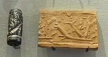 Combat mythologique : le dieu Assur attaquant un monstre.