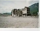 Démolition de la cimenterie en mai 1999.