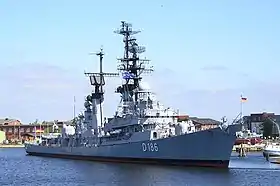 Le Mölders (D 186)