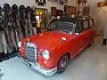 Ambulance de 1960 du Zone Rescue Corps.