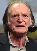 David Bradley interprète Pr&nbsp;Abraham Setrakian