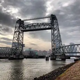 Le pont du Port Royal ou De Hef sur le port Royal en mars 2014.