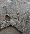 Détail du bas-relief de la stèle de Libbali-sharrat, épouse d'Assurbanipal, VIIe&nbsp;siècle&nbsp;av. J.-C.