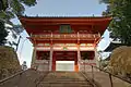 Temple Dōjō-ji (no 1 sur le plan): Escalier menant au portail du niōmon.
