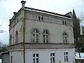 Ancienne maison de gardien, seule vestige du complexe de la synagogue