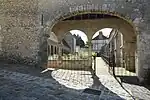 Accès du cloître à l'ouest
