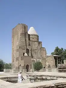 Le mausolée de Djahangir.