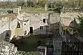 Maison Troglodyte, typique de la ville.