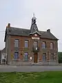 La mairie.