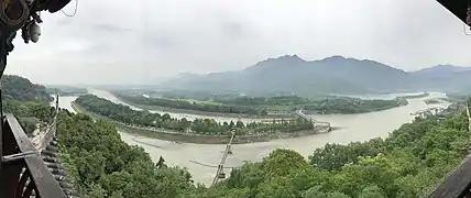 Système d'irrigation de Dujiangyan, Sichuan IIIe siècle av. J.-C., Chine.