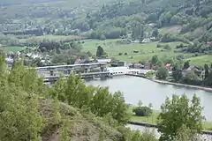 L'écluse d'Andenne vue depuis la réserve naturelle de Sclaigneaux.