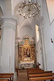 Le bas-côté sud.