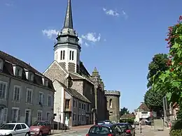 Église Saint-Pierre.