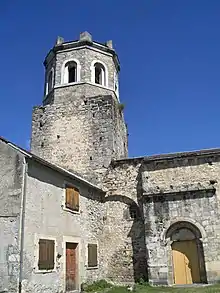 Saint-Pé-d'Ardetéglise Saint-Pierre(42° 59′ 02″ N, 0° 40′ 10″ E)