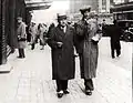 Nils Ferlin et le poète finlandais Elmer Diktonius (en) en 1936