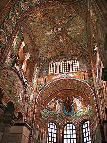 Mosaïques de la basilique Saint-Vital (VIe siècle).