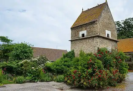 Le pigeonnier de La Grand'maison.