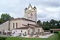 L'église Notre-Dame vue du cimetière (juil.&nbsp;2011)