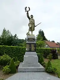 Le monument aux morts.