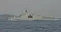 La Fayette salue les derniers bâtiments du groupe aéronaval de retour à Toulon (1er juillet 2002).
