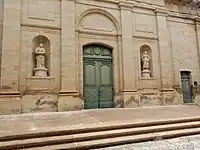 Statues de Saints restaurées