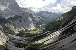 La Falzthurntal en direction du Seebergspitze et du Seekarspitze.