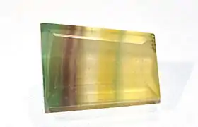 Fluorine taillée.
