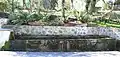 La fontaine.