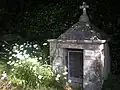 La fontaine Notre-Dame-de-la-Salette.